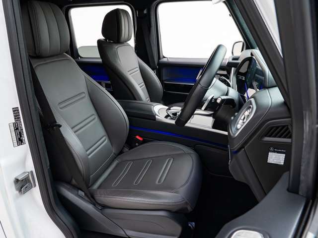 �y �A�y���^�F�蒆�Î� �z���Ђł̎ԗ��m�F�ɉ����A��O�ҋ@��2�Ђ֊Ӓ���˗����A�ԗ���Ԃ��`�F�b�N�B���i���̎��_�Ŗ�����s��������ΑΉ��A���S���Ă��͂��o���邨�Ԃ̏�ԂɎd�グ�܂��B