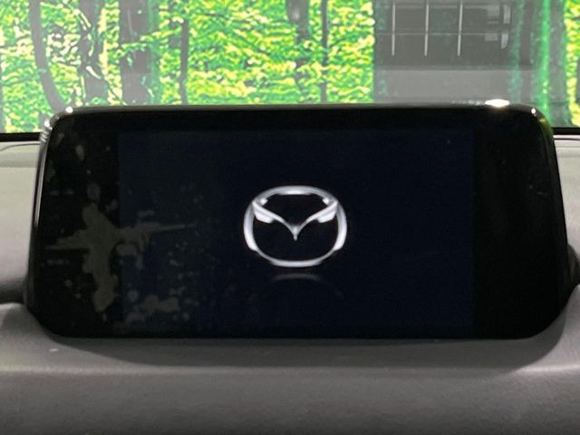 �y�}�c�_�R�l�N�g�i�r�z�ԓ��̕��͋C�Ƀ}�b�`������̌^�^�C�v�̃i�r�B�e����q�ݒ��Bluetooth�Đ����A�l�X�ȋ@�\���y���߂܂��B�����I�ȃ_�C�������삪�\�ŁA�g��������ǍD�ł��B