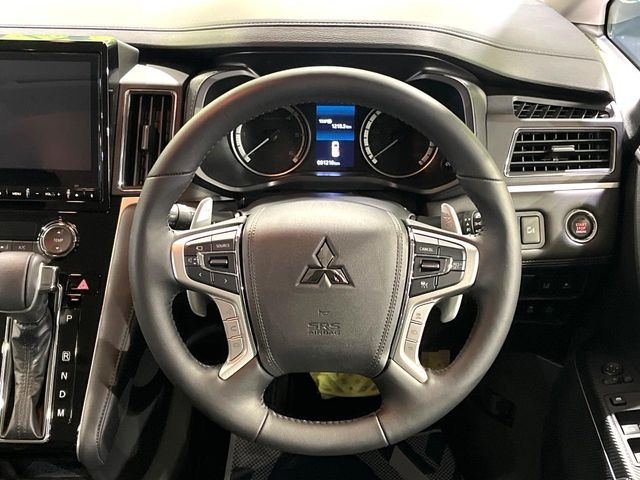 �y�X�e�A�����O�X�C�b�`�z�^�]���A�O������ڐ������炷���ƂȂ��A�I�[�f�B�I���̑��삪�\�ȕ֗��@�\!���S&���K�ȃh���C�u�����o���Ă���܂���