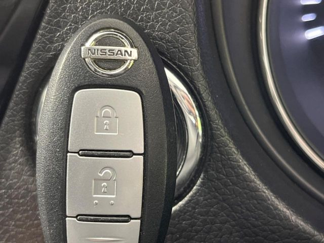 �y�C���e���W�F���g�L�[�z�J�o����|�P�b�g�ɓ��ꂽ�܂܂ł��h�A�̎{���E�������\�ȃX�}�[�g�L�[�𑕔��B�G���W���̃I���E�I�t�����J�M�����o���K�v����������Ƃ��Ă��֗��ł���