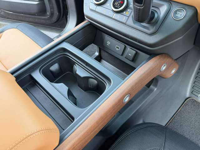 �c�C���J�b�v�t�H���_�[�EUSB&USB�^�C�vC�[�d�B