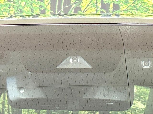 �y�g���^�Z�[�t�e�B�Z���X�z���s���ɑO���̎ԗ�����F�����A�Փ˂������Ȏ��͌x��ƃu���[�L�ŏՓˉ���Ɣ�Q�y�����A�V�X�g�B�����S�Ƀh���C�u�����y���݂��������܂��B