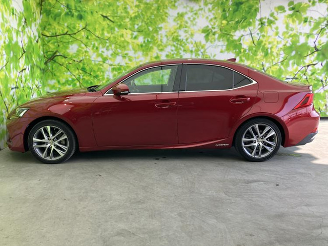 IS300h バージョンL