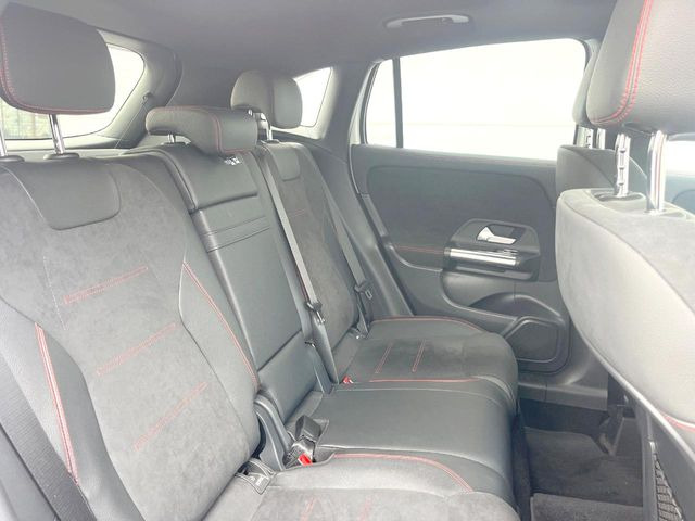 ���㕔���Ȃ��C�ɂȂ�悤�ȃL�Y�E�����ւ��蓙�A�傫�ȃ_���[�W�͂Ȃ��A�ǍD�ȏ�Ԃł��B