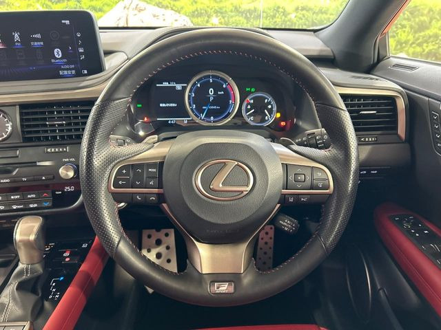 �y�����v�����X�e�A�����O�z�㎿�Ȋv���g�p���邱�ƂŁA��ɂ����������݂ƂĂ��^�]���₷���n���h���ł���