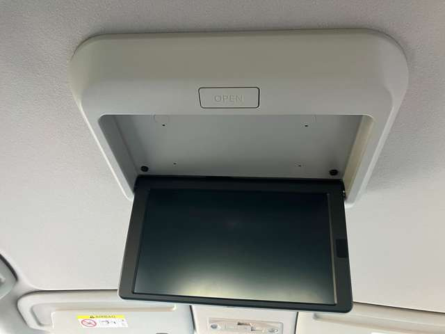 セレナ1.4 e-POWER ハイウェイスターV