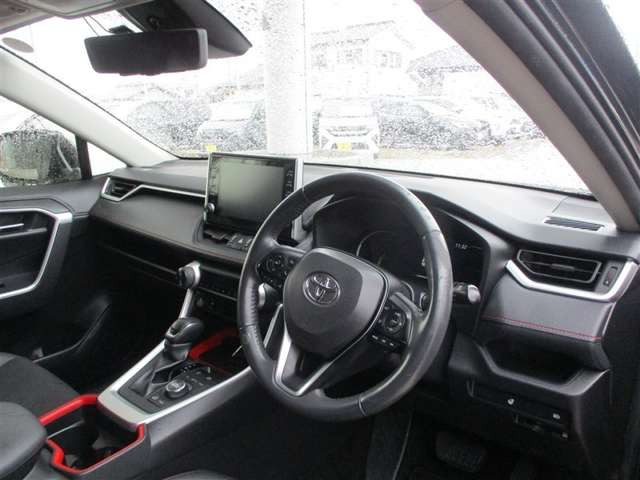 RAV42.0 アドベンチャー オフロードパッケージ 4WD