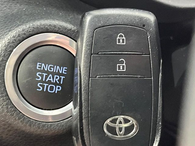 �y�X�}�[�g�L�[�z�J�o����|�P�b�g�ɓ��ꂽ�܂܂ł��h�A�̎{���E�������\�ȃX�}�[�g�L�[�𑕔��B�G���W���̃I���E�I�t�����J�M�����o���K�v����������Ƃ��Ă��֗��ł���