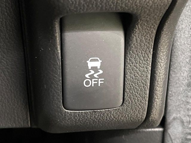 �y������h�~���u�z�ԗ��̉���������m����ƁA�����I�Ɏԗ��̐i�s������ۂ悤�Ɏԗ��𐧌䂵�܂��B�J�̓��ȂǊ���₷���H�ʏ󋵂ł����S�ȉ^�]���\�ł��B