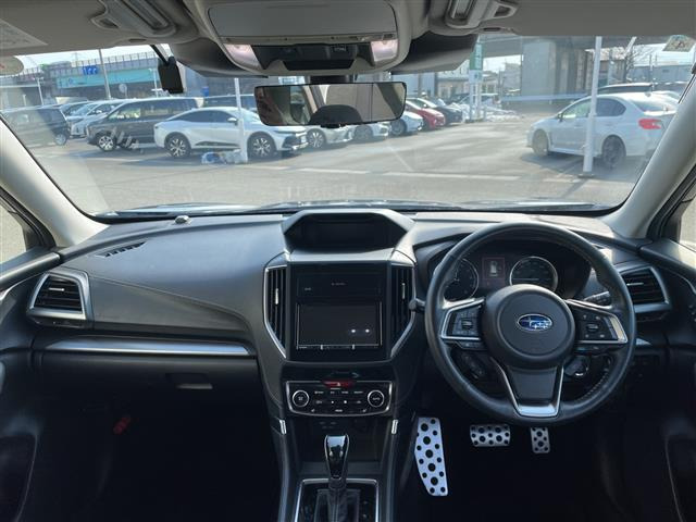 フォレスター2.0 アドバンス 4WD