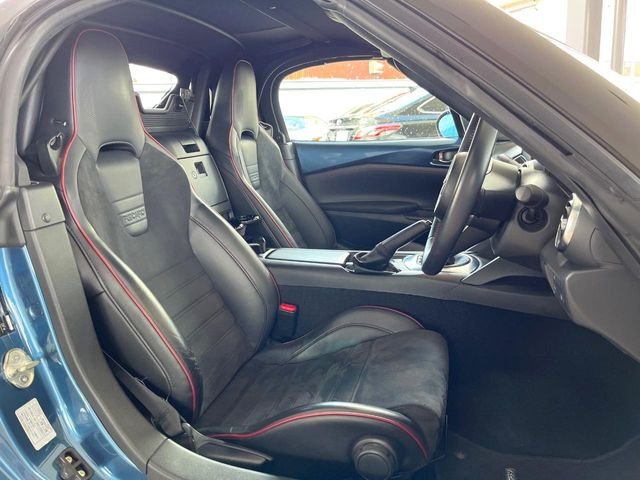 �yRECARO���o�P�b�g�V�[�g�z�l�ԍH�w�Ɋ�Â����ʈ����z�ɂ���č��ւ̕��S�Ⓑ���ԉ^�]���̔�J�������y������ڂŃ��J���Ƃ킩��X�|�[�e�B�ȃ��b�N�X�������ł��B
