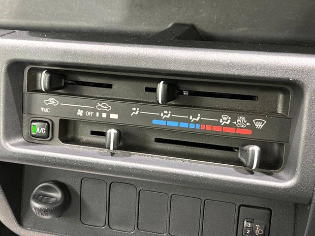 �����~�������Ă��S�Ȃɉ��K�ȋ󒲂�͂��Ă����A�_�C�������G�A�R���𑕔���