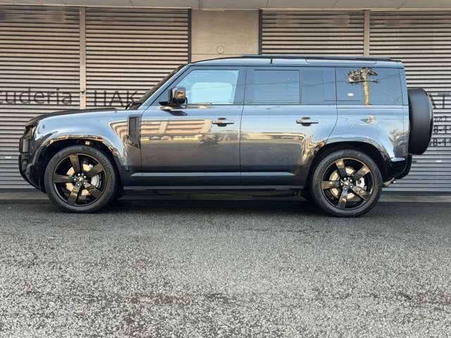 �O��p�[�L���O�Z���T�[�E�t�����g�E�T�C�h�E���A�E360&deg;�J�����E�o�b�N�J�����B