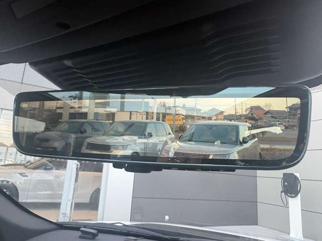 ディスカバリースポーツダイナミック HSE 1.5L P300e 4WD