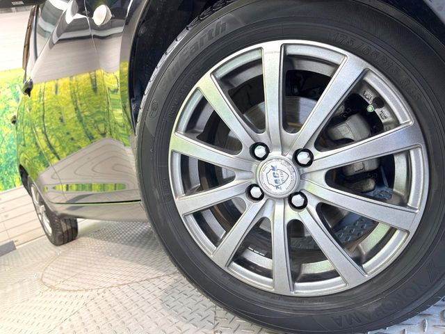 �y�A���~�z�C�[���z�O�ςɃ}�b�`�����A���~�z�C�[���𑕒����Ă���܂��B�e��A���~�z�C�[����A�X�^�b�h���X�^�C�����戵�����Ă���܂��B���񂲑��k����������