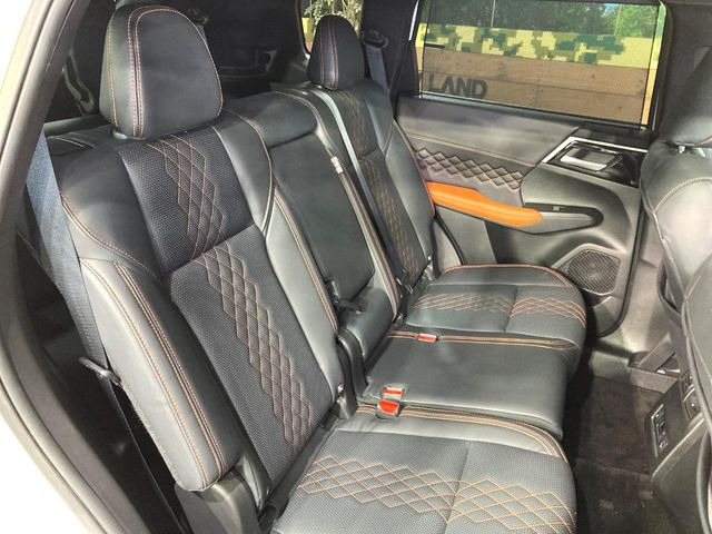 �L�X�Ƃ���2��ڃV�[�g�͋��Z���������A���S�n�����K!�F�B��Ƒ��Ƃ̂��o�����ɂ҂�����ł��B�x�r�[�V�[�g��`���C���h�V�[�g�g�p�������K�ɂ��߂�������������\���ȋ�Ԃ��m�ۂ��Ă��܂��B