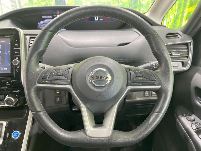 �y�����v�����X�e�A�����O�z�㎿�Ȋv���g�p���邱�ƂŁA��ɂ����������݂ƂĂ��^�]���₷���n���h���ł���