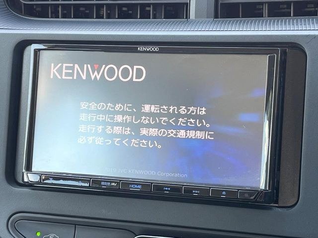 �y�i�r�Q�[�V�����z�g���₷���i�r�ŖړI�n�܂ł�������ē����Ă���܂��B�e��I�[�f�B�I�Đ��@�\���[�����Ă���A���Ԃ̉^�]������Ɋy�����Ȃ�܂�!!