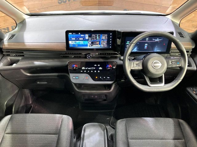 セレナ1.4 e-POWER ハイウェイスターV