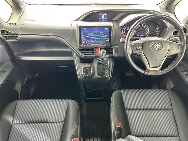 ヴォクシー2.0 ZS 煌