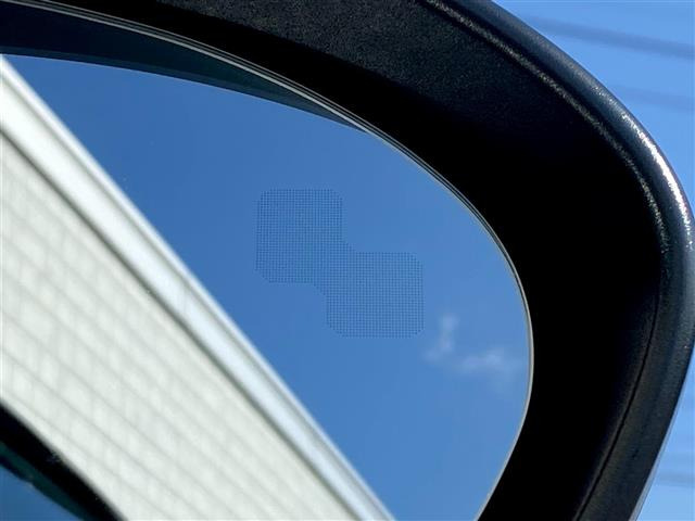 ロードスターRF2.0 VS ホワイトセレクション