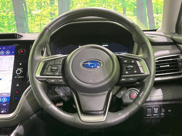 �y�����v�����X�e�A�����O�z�㎿�Ȋv���g�p���邱�ƂŁA��ɂ����������݂ƂĂ��^�]���₷���n���h���ł���