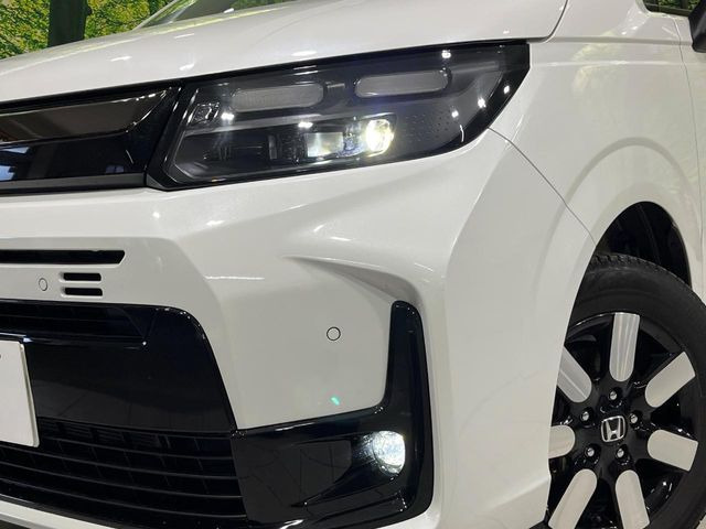 �yLED�w�b�h���C�g�z���V����ԑ��s�����ǍD�Ȏ��E���m�ۂ����S���ĉ^�]�ł��鍂�P�xLED�w�b�h���C�g�𑕔�!�_�����x�������A����d�͂��}�����Ă��܂��B