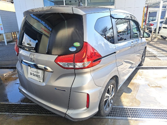 フリード+1.5 ハイブリッド EX