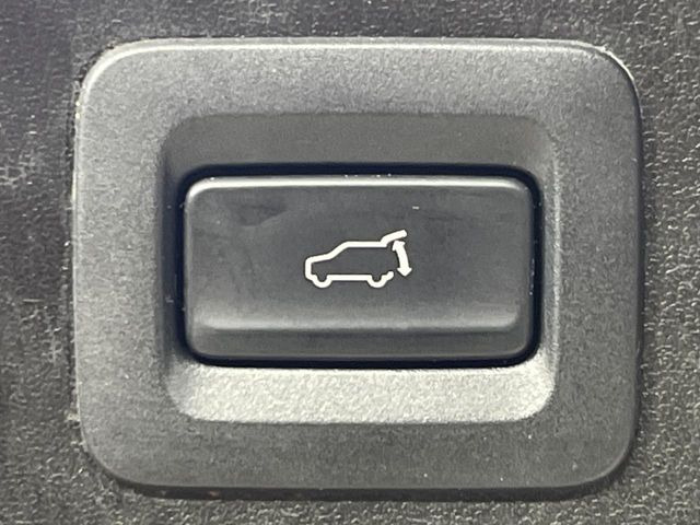 �y�p���[�o�b�N�h�A�z�X�}�[�g�L�[��^�]�Ȃ̃{�^�������������Ń��A�Q�[�g�������ŊJ���܂�!�ו��������Ă��鎞��A�����ʒu�ɂ���o�b�N�h�A��߂�ۂɕ֗��ȋ@�\�ł���