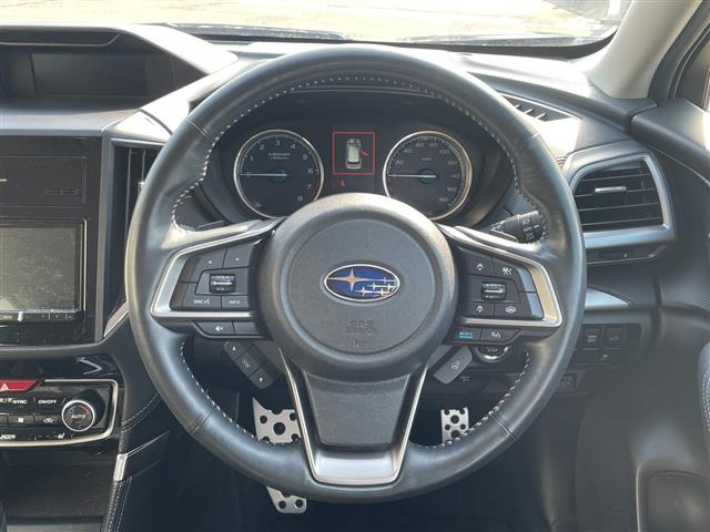 フォレスター2.0 アドバンス 4WD