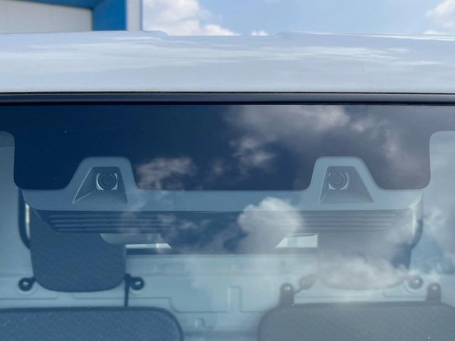 �y�X�Y�L �Z�[�t�e�B�T�|�[�g�z���s���ɑO���̎ԗ�����F�����A�Փ˂������Ȏ��͌x��ƃu���[�L�ŏՓˉ���Ɣ�Q�y�����A�V�X�g�B�����S�Ƀh���C�u�����y���݂��������܂��B