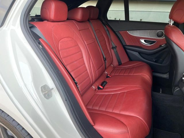 �����:��l����Ԃ��Ă��������������Ȃ��قǁA�������L�X���Ă���܂��B