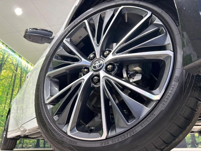 �y����19�C���`�A���~�z�C�[���z�O�ςɃ}�b�`���������A���~�z�C�[���𑕒����Ă���܂��B�e��ЊO�A���~�z�C�[����A�X�^�b�h���X�^�C�����戵�����Ă���܂��B���񂲑��k����������