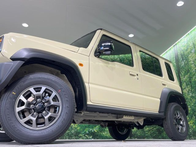 �y�����A���~�z�C�[���z�O�ςɃ}�b�`���������A���~�z�C�[���𑕒����Ă���܂��B�e��ЊO�A���~�z�C�[����A�X�^�b�h���X�^�C�����戵�����Ă���܂��B���񂲑��k����������