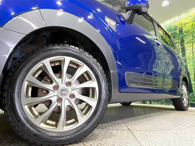 �y����15�C���`�A���~�z�C�[���z�O�ςɃ}�b�`���������A���~�z�C�[���𑕒����Ă���܂��B�e��ЊO�A���~�z�C�[����A�X�^�b�h���X�^�C�����戵�����Ă���܂��B���񂲑��k����������