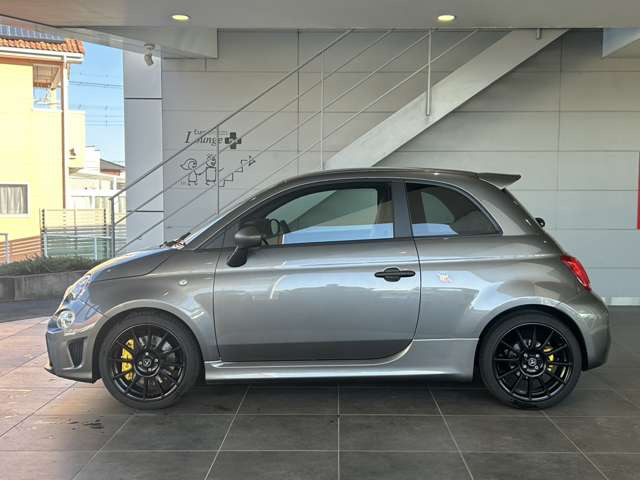 アバルト695コンペティツィオーネ