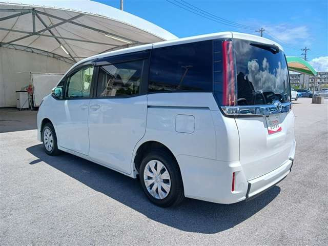 ノア2.0 X ウェルキャブ スロープタイプII サードシート付