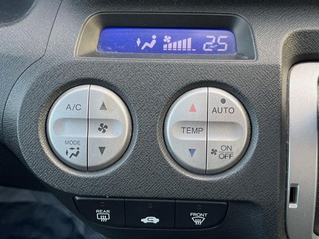 �y�I�[�g�G�A�R���z��x���D�݂̉��x�ɐݒ肷��΁A�ԓ��̉��x�����m�����ʂ≷�x�������Œ����B����&hellip;����&hellip;�Ɖ��x���X�C�b�`���������K�v�͂���܂���B���K�Ȏԓ���Ԃɂ͕K�{�̋@�\�ł��ˁ�