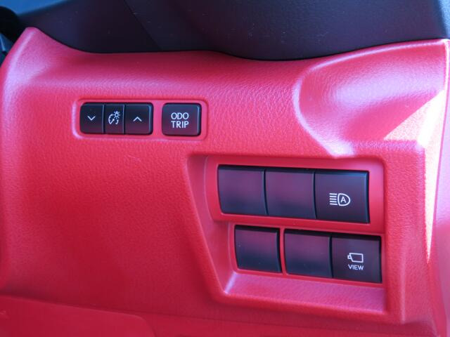 オートハイビーム付きです