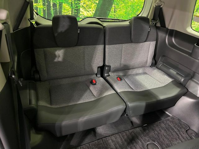 3��ڃV�[�g�͂�������ԗǍD����l�ł��������ƍ����Ē����܂��̂ŁA��l���ł̂��o���������N���N�ł��􂲉Ƒ��ŁA�C�̒m�ꂽ���ԂŁA�h���C�u�ɍs���̂��y���݂ł��ˁ�