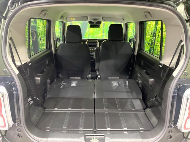 ���i�̂���������ʋ΁A���}���ɏ\���ȉ׎��X�y�[�X���m�ۂ��Ă���܂��B�Z�J���h�V�[�g��|���ƁA�傫�ȉו��̐ύڂ��\�ł���