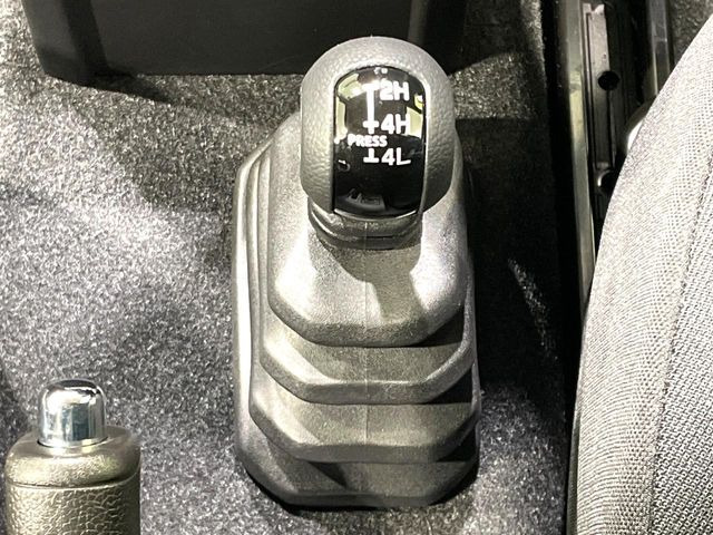 �y�g�����X�t�@�[�z�I�t���[�h��ᓹ�ɓ����������[�h�ւ̐؂�ւ����\�B�������j�����������A�I�����[�h�ȊO�ł����􂵂Ă���܂���