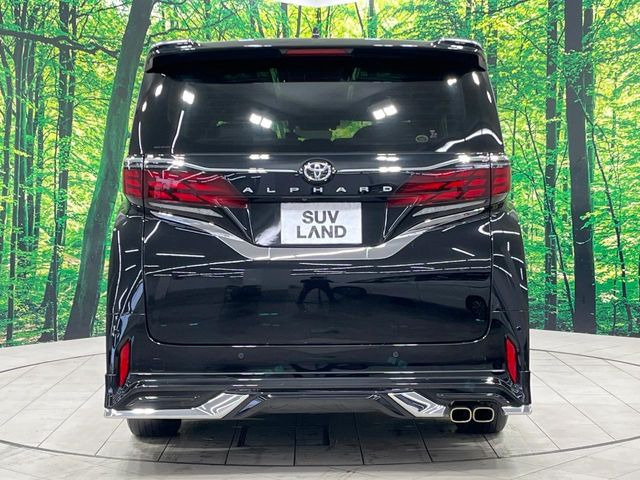 安心の最長10年・走行無制限保証(有償)をご用意。保証内容も充実はもちろん、無料点検&オイル交換や、年中無休の全国・24時間ロードサービスも付帯されておりますのでご安心下さい。