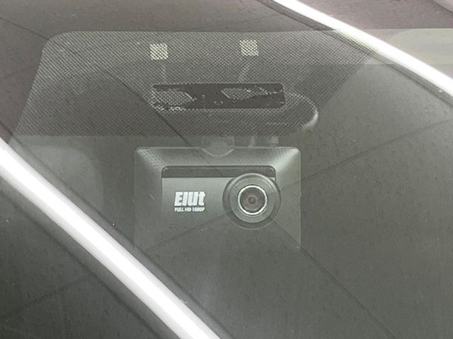 �y�O��h���C�u���R�[�_�[�z�h���C�u���R�[�_�[����!���s���͂������A������^�]�⎖�̂ɑ��������ہA�f���ŋL�^���A����̃��X�N�ɔ����܂��B���L�^�pSD�J�[�h�͂��q�l�����g�ł��������������K�v������܂��B