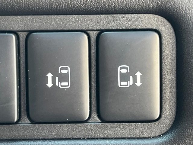 �y�����p���[�X���C�h�h�A�z�X�}�[�g�L�[��^�]�Ȃ̃X�C�b�`�Ō�ȗ����X���C�h�h�A�̊J���\���d��������͂����ăh�A���J����K�v�������A�����Ȃ��q�l�ł��ȒP�ɊJ���߂ł����K�ł���