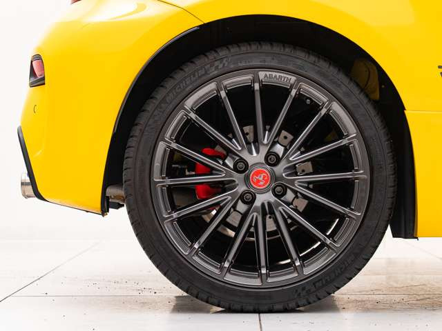 �y �N�ԕۏ؎���5000��!24���ԑΉ��̃A�y���^�ۏ� �z�Ȃ�ƋƊE�ő��N���X��381���ʂ�N�Ԃ����� 300���~ �܂ŕۏ؁B�t�����g�K���X�̔�ѐΕۏ�10���~�A����100km���b�J�[���t�����A�y���^�ۏ؂���������!