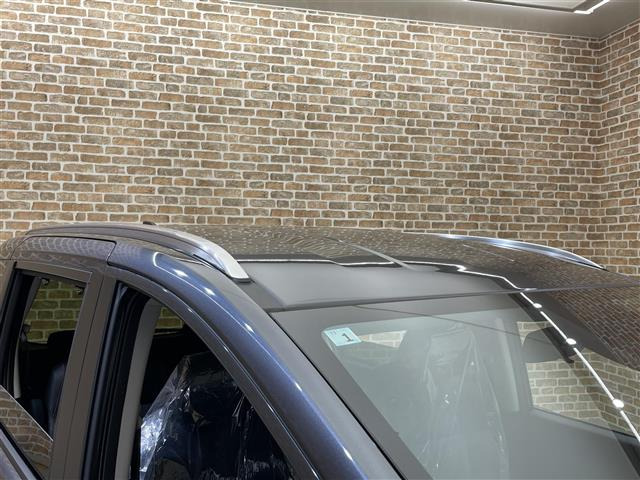 フリード1.5 e:HEV クロスター 4WD