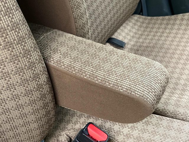 �y�A�[�����X�g�z�^�]���̐g�̂̕��S���y�����Ă����A�[�����X�g�𑕔���