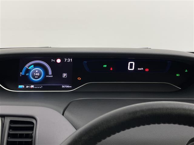 セレナ1.2 e-POWER ハイウェイスターV