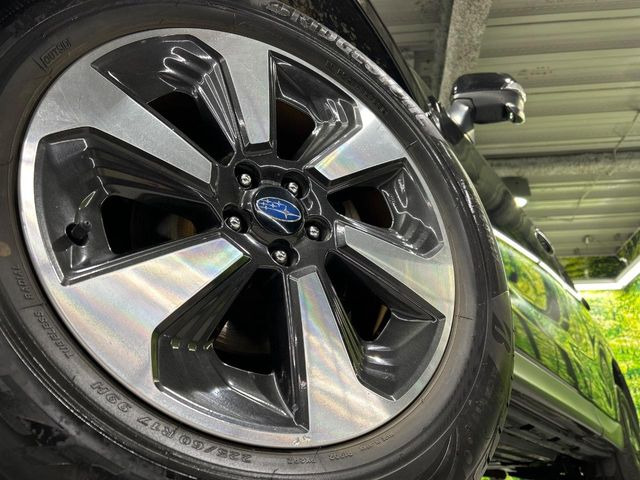 �y����17�C���`�A���~�z�C�[���z�O�ςɃ}�b�`���������A���~�z�C�[���𑕒����Ă���܂��B�e��ЊO�A���~�z�C�[����A�X�^�b�h���X�^�C�����戵�����Ă���܂��B���񂲑��k����������